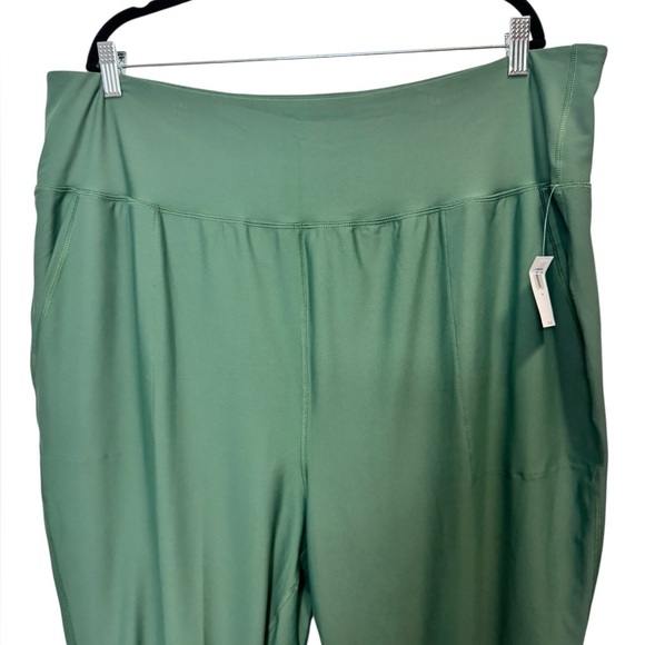 Old Navy High Rise Ankle Jogger Green - Picture 3 of 14